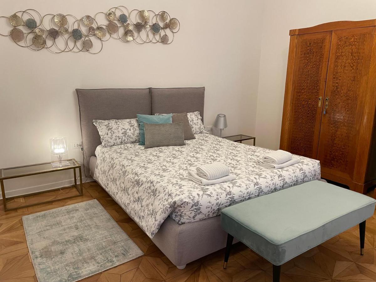Pogri House Unità * Trieste